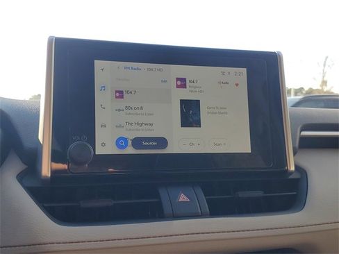 Used 2024 Toyota RAV4 XLE image 20