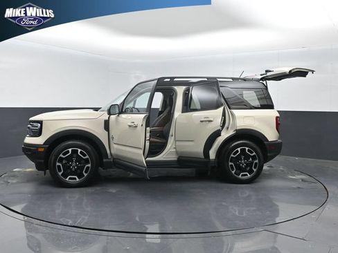 Used 2024 Ford Bronco Sport Outer Banks w/ Tech Package AWD/4WD image 28