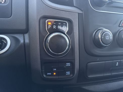 Used 2017 RAM 1500 Express w/ Express Value Package image 25