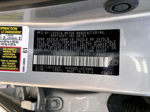 Used 2025 Toyota Camry LE FWD image 33