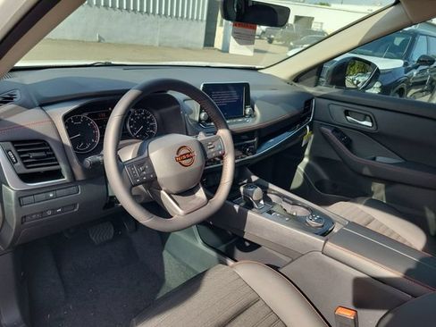 New 2026 Nissan Rogue SV AWD/4WD image 7