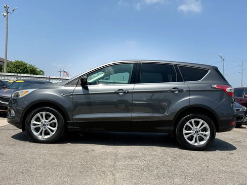 Used 2017 Ford Escape SE FWD image 7