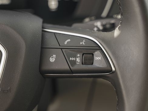 Used 2023 Audi Q5 2.0T Prestige w/ Prestige Package image 19