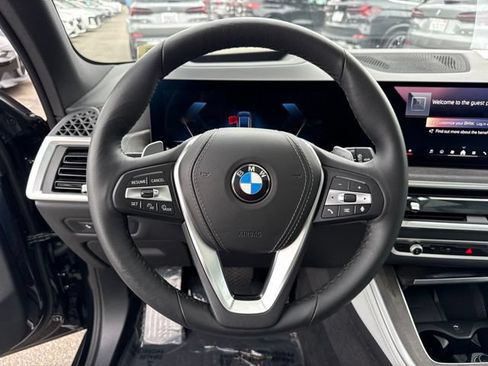 Used 2026 BMW X5 sDrive40i RWD image 24