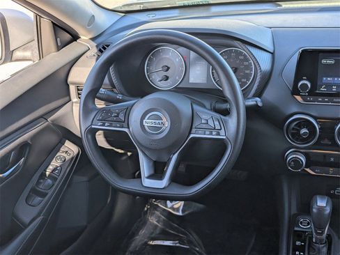 Used 2023 Nissan Sentra S image 13