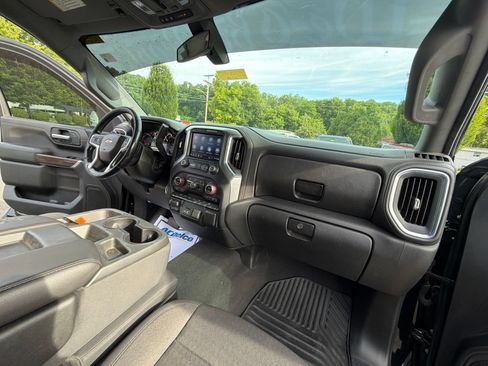 Used 2019 Chevrolet Silverado 1500 LT w/ All-Star Edition AWD/4WD image 29