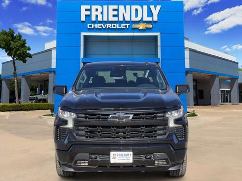 Used 2023 Chevrolet Silverado 1500 RST image 2