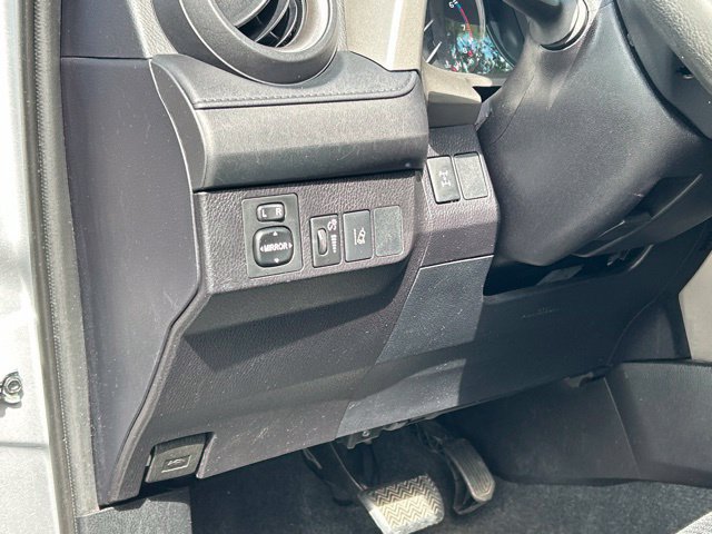 Used 2017 Toyota RAV4 LE w/ All Weather Liner Package AWD/4WD image 12