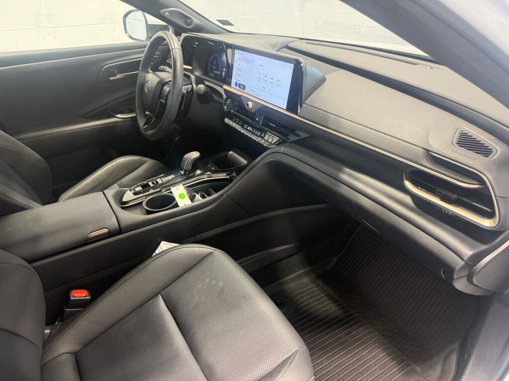 Certified 2024 Toyota Crown Platinum AWD/4WD image 11