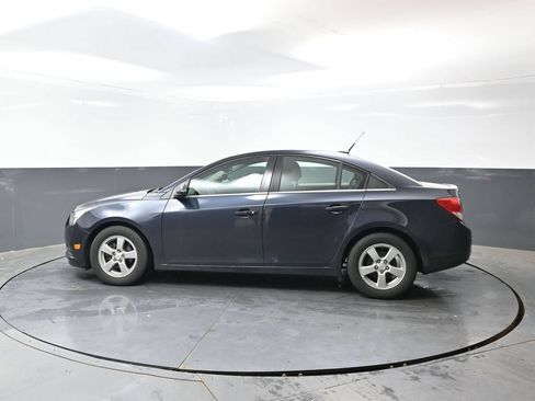 Used 2014 Chevrolet Cruze LT FWD image 9