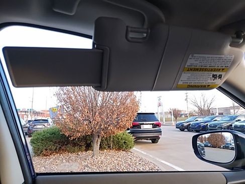 Used 2026 Subaru Crosstrek 2.0i Premium image 38