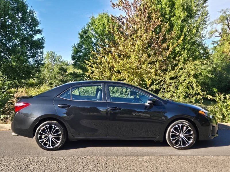 Used 2016 Toyota Corolla S FWD image 5