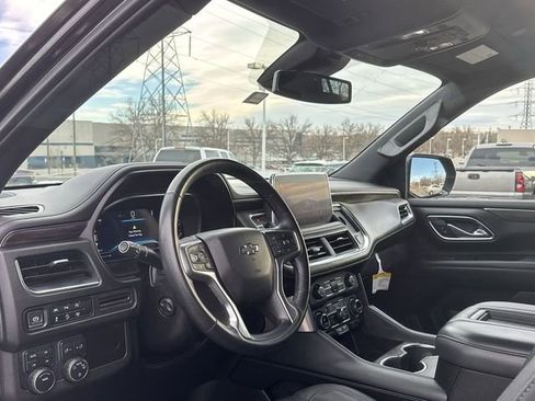 Certified 2024 Chevrolet Tahoe Z71 w/ Luxury Package image 10