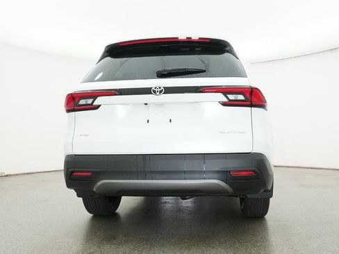New 2026 Toyota Grand Highlander Platinum AWD/4WD image 26