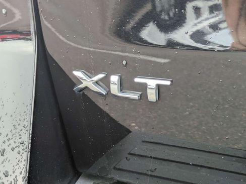 Used 2024 Ford Expedition XLT AWD/4WD image 14