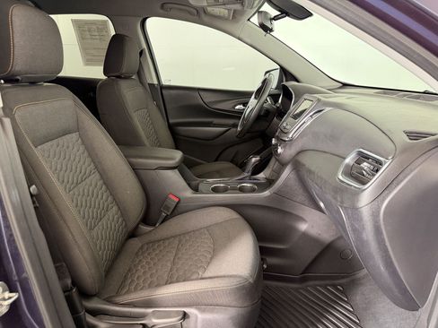 Used 2019 Chevrolet Equinox LT FWD image 21