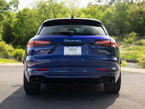New 2026 Maserati Grecale Modena image 4
