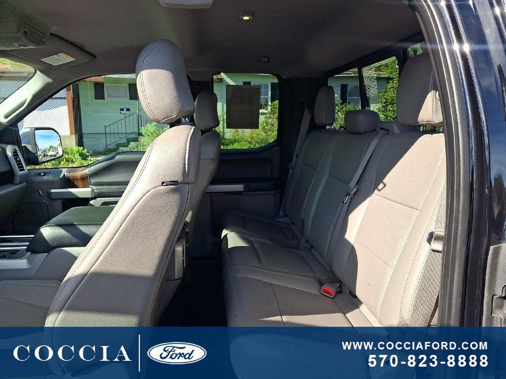 Used 2016 Ford F150 Lariat AWD/4WD image 10