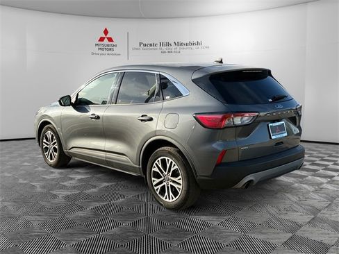 Used 2022 Ford Escape SEL image 7