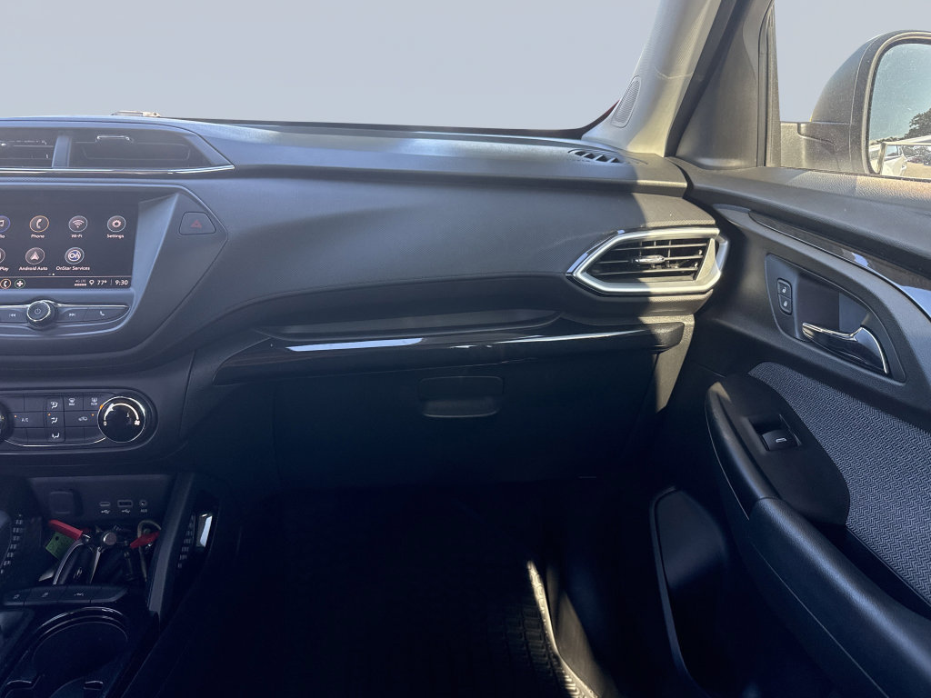 Used 2021 Chevrolet TrailBlazer LS FWD image 15