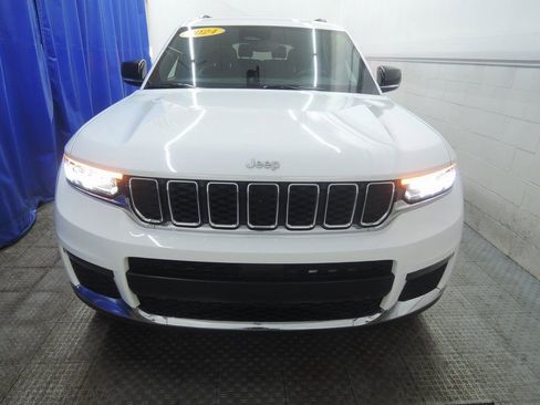 Used 2024 Jeep Grand Cherokee L Limited AWD/4WD image 10