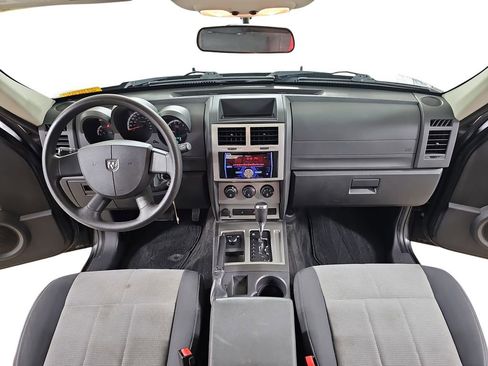 Used 2008 Dodge Nitro SXT image 11