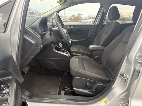 Used 2020 Ford EcoSport SE w/ SE Convenience Package image 12