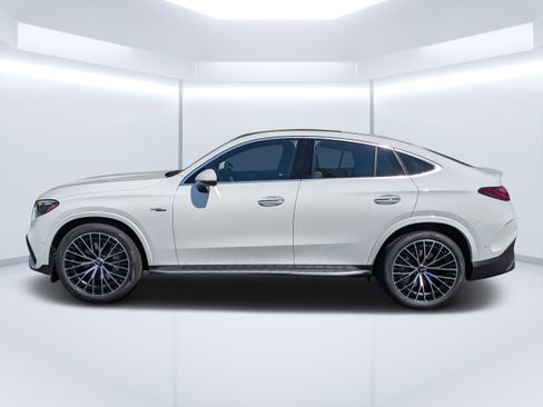 New 2026 Mercedes-Benz GLC 43 AMG 4MATIC Coupe image 9