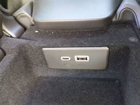 New 2025 Chevrolet Corvette E-Ray w/ Stealth Interior Trim Package image 20