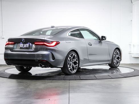Used 2025 BMW 430i Coupe w/ Convenience Package image 6
