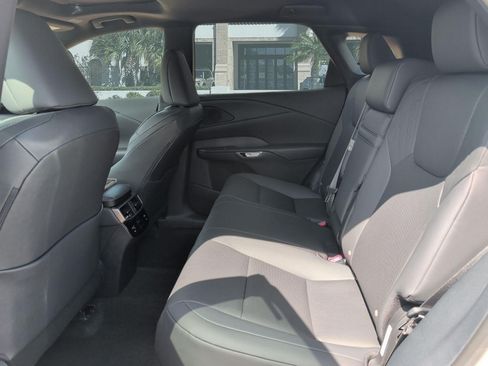 New 2026 Lexus RX 350h AWD/4WD image 25