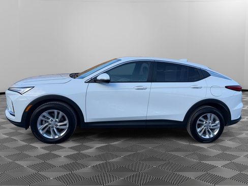 Used 2024 Buick Envista Preferred w/ Convenience I Package image 4