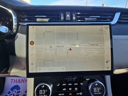 Used 2023 Jaguar F-PACE SVR image 14