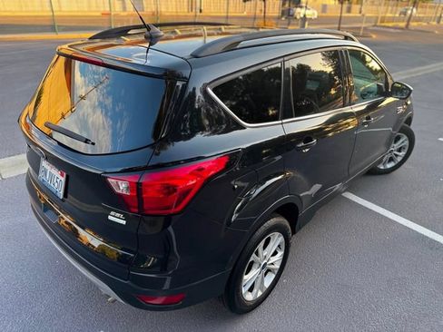 Used 2019 Ford Escape SEL FWD image 23