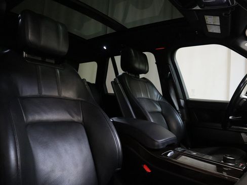 Used 2022 Land Rover Range Rover Westminster Edition image 21