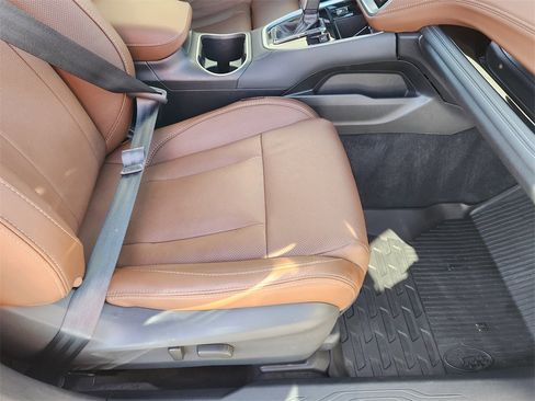 Used 2025 Subaru Outback Touring XT w/ Popular Package #2 image 15