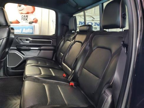 Used 2019 RAM 1500 Laramie image 10
