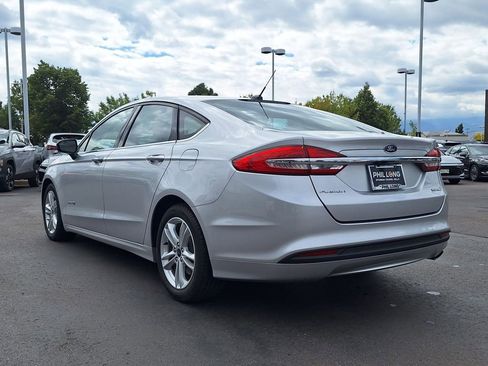 Used 2018 Ford Fusion S image 5