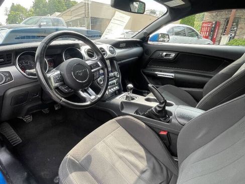 Used 2019 Ford Mustang GT w/ Equipment Group 301A RWD image 11