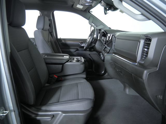 Used 2024 Chevrolet Silverado 2500 LT AWD/4WD image 12