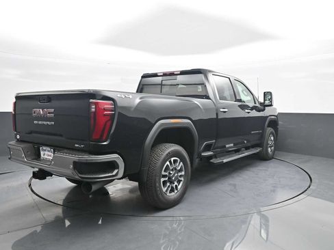 New 2026 GMC Sierra 2500 SLT w/ SLT Premium Package AWD/4WD image 7