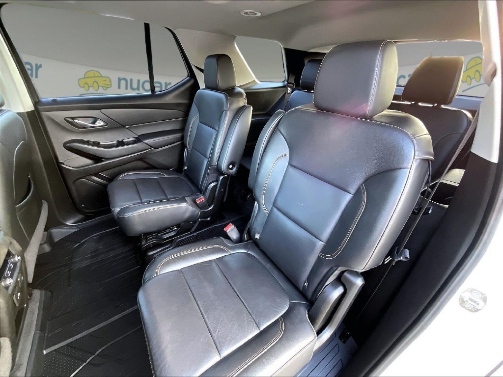 Used 2019 Chevrolet Traverse LT w/ LT Premium Package AWD/4WD image 14