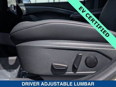 Certified 2025 Ford Mustang Mach-E Select w/ Comfort Package Lite image 22