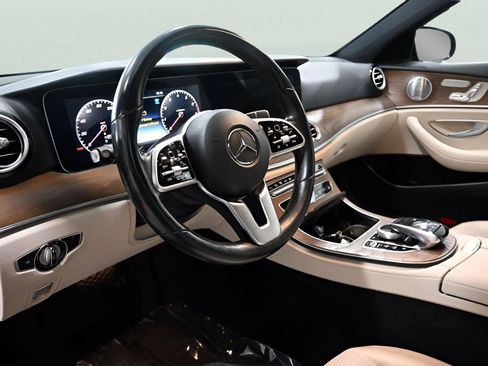 Used 2020 Mercedes-Benz E 450 4MATIC Sedan image 10