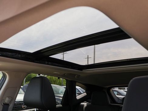 New 2026 Nissan Murano Platinum image 9