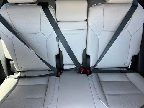 Used 2024 Lexus RX 350 Premium Plus w/ Convenience Package AWD/4WD image 13