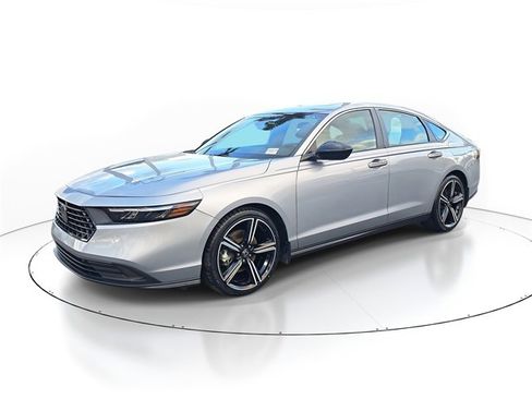 Certified 2023 Honda Accord Sport image 3