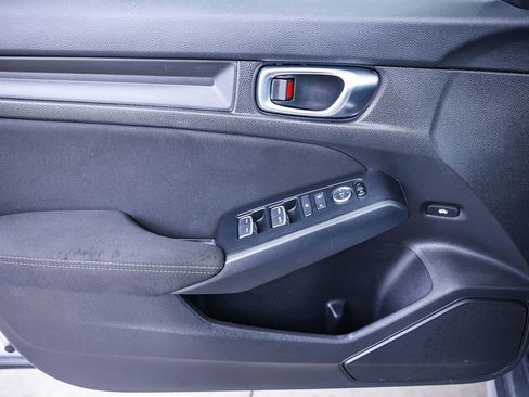 Used 2025 Honda Civic Sport image 26