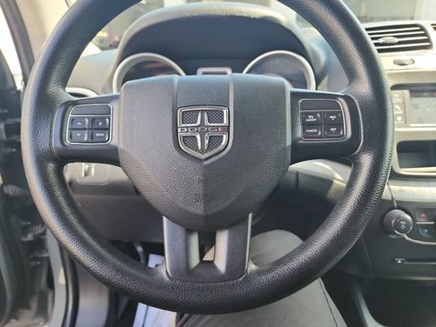 Used 2020 Dodge Journey SE w/ Blacktop Package FWD image 27