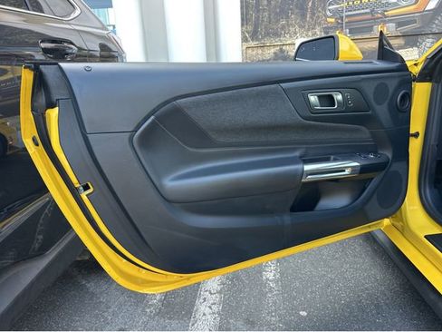 Used 2024 Ford Mustang Coupe RWD image 32